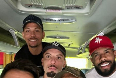 Nove brasileiros de time de futebol do Sudão relatam fuga de conflitos armados no país: 'Tensão muito grande'