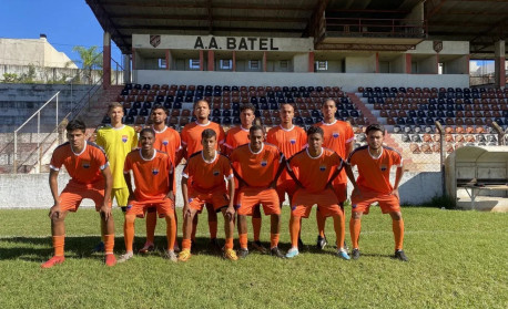 Avião com time feminino do Arsenal pega fogo na Alemanha, Atualidades