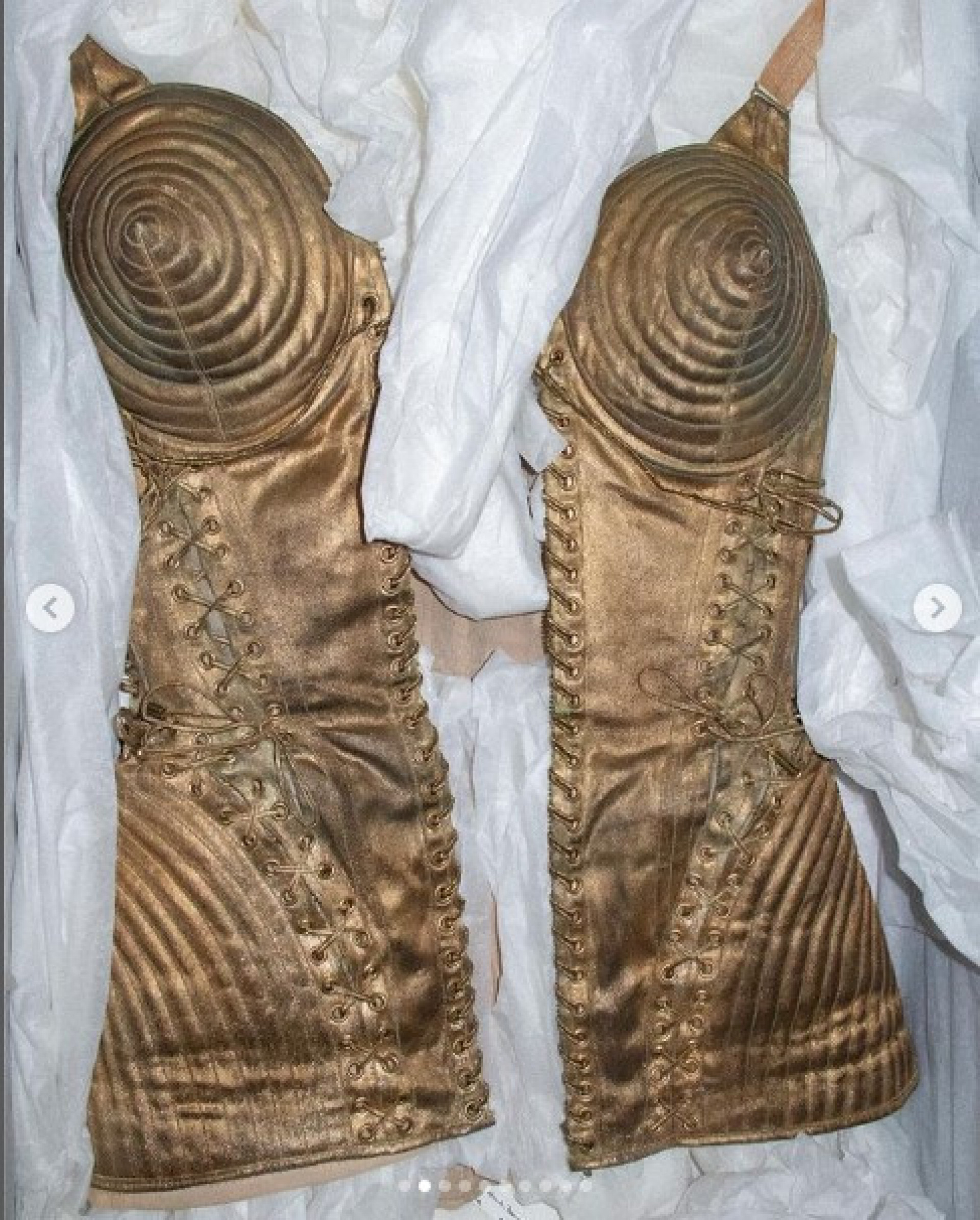 Madonna abriu as portas de seu acervo pessoal durante os bastidores de nova turnê - Reprodução/Instagram