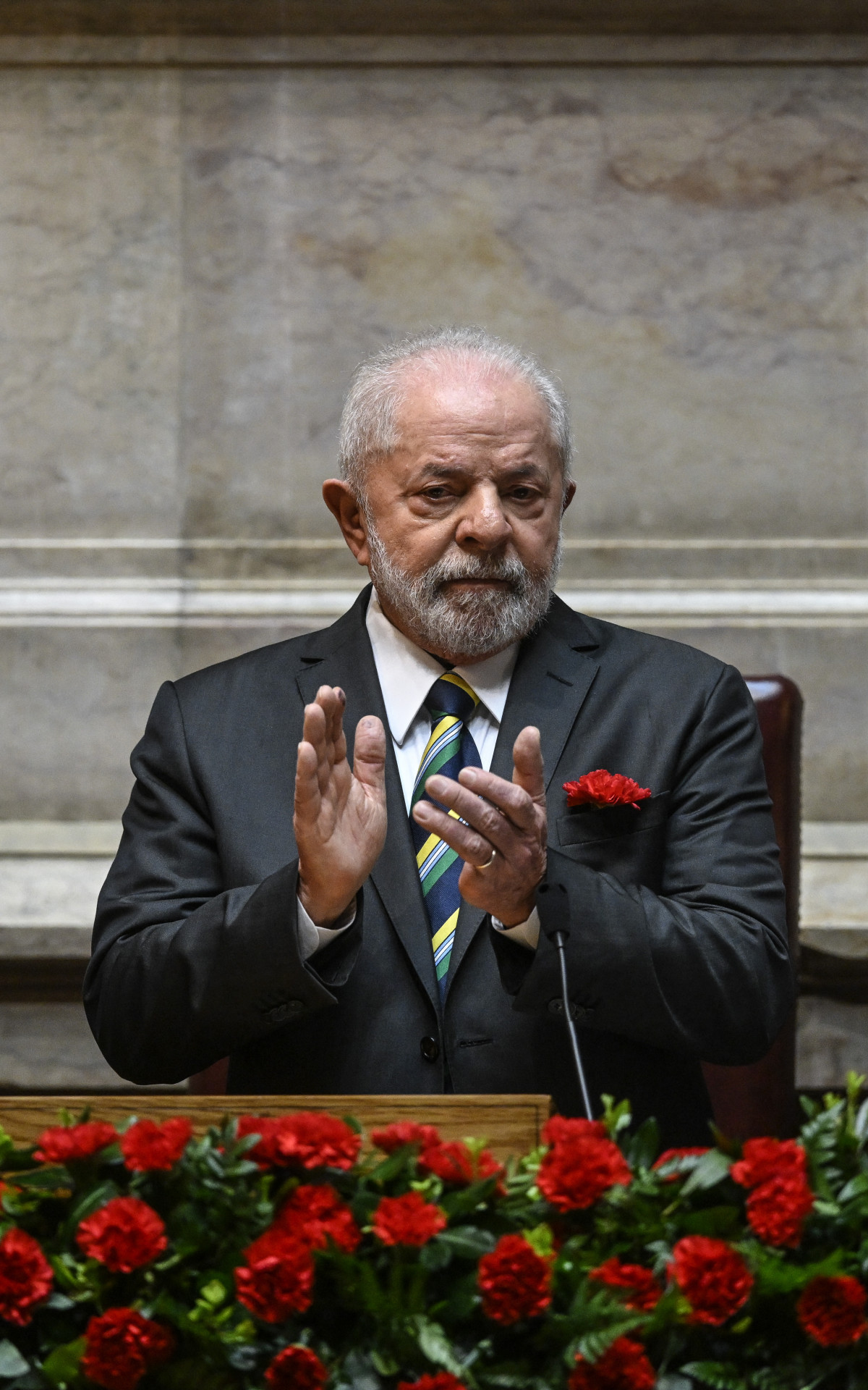 Presidente Lula discursou no parlamento de Portugal
 - AFP
