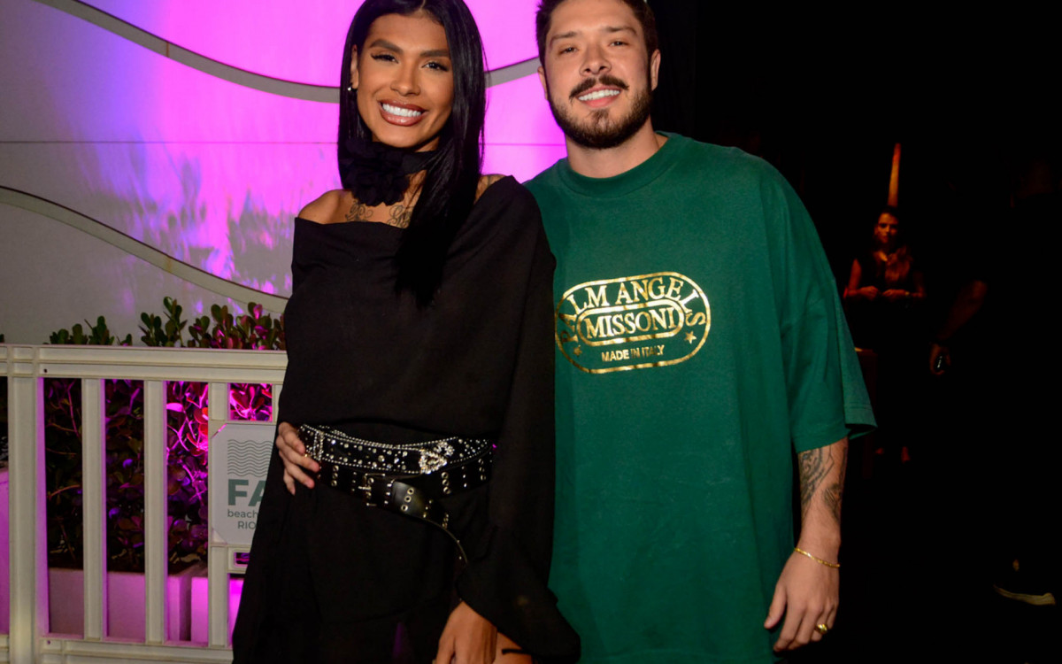 Pocah e o noivo, Ronan - Ag. News