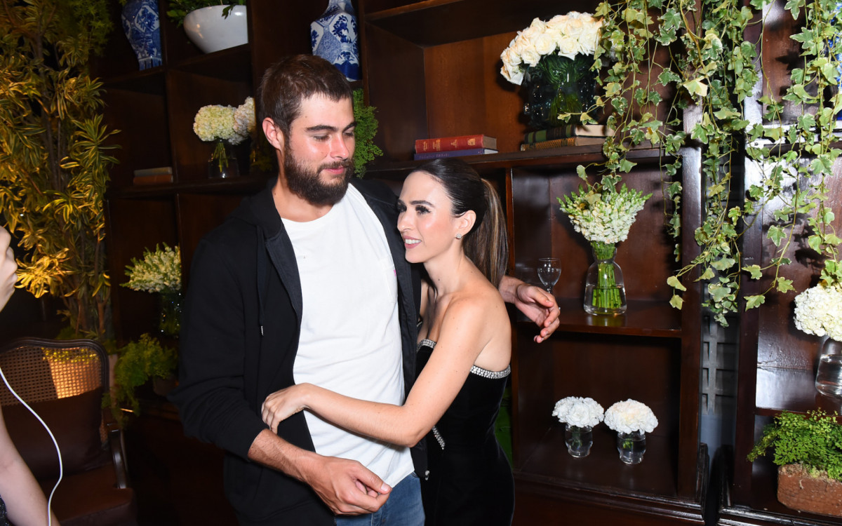 Rafa Vitti e Tatá Werneck na festa de lançamento da novela \'Terra e Paixão\', na Zona Sul do Rio, na noite desta segunda-feira