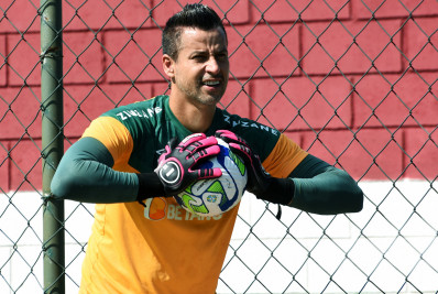 Ronaldo Fenômeno abre portas para titular do Fluminense encerrar carreira no Cruzeiro: 'Vai ser um enorme prazer'