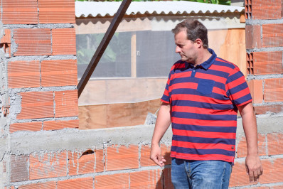 Prefeito de Paty visita obras do Centro de Convivência do Idoso