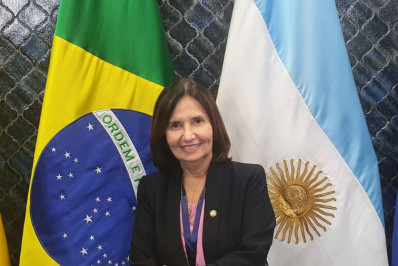 Deputada Martha Rocha assina carta de intenções contra a tuberculose durante conferência no Panamá