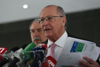 Presidente Lula deixou claro que ato do Hamas foi terrorista e defende a paz, diz Alckmin