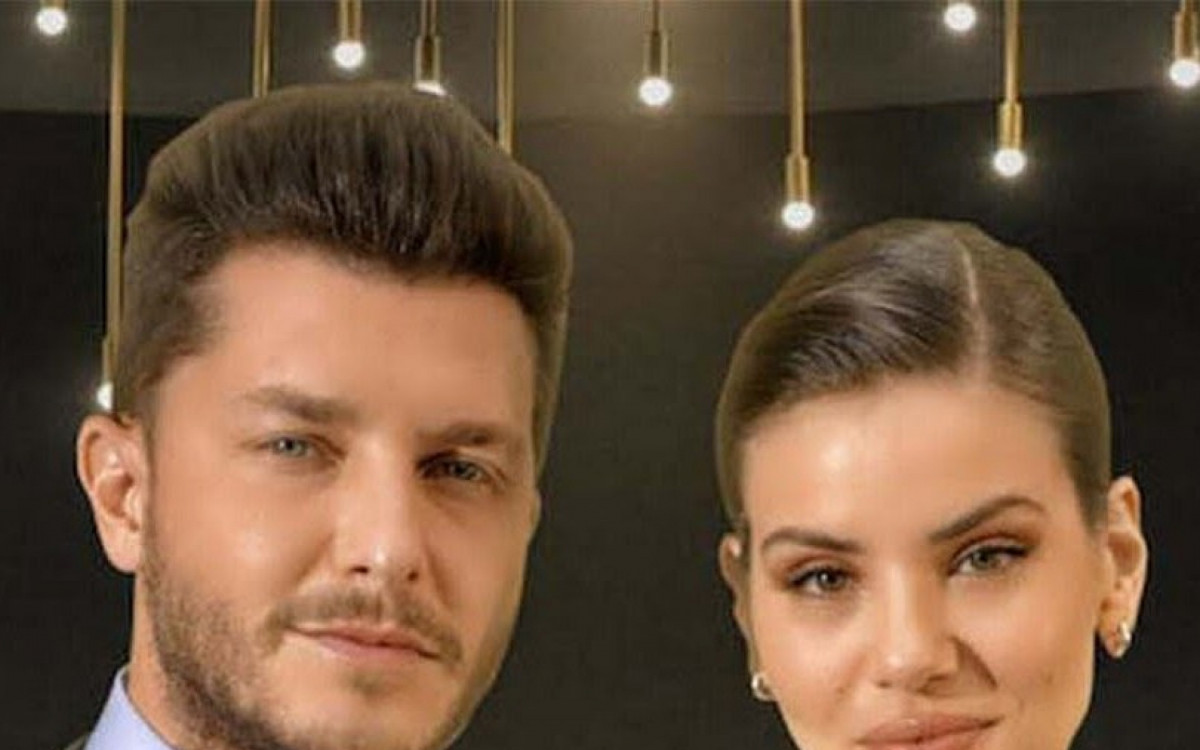 2 - 'Casamento &agrave;s Cegas: Brasil' - Os participantes escolhem seus futuros parceiros sem se conhecer pessoalmente. Apresentado por Camila Queiroz e Klebber Toledo. Dispon&iacute;vel na Netflix
