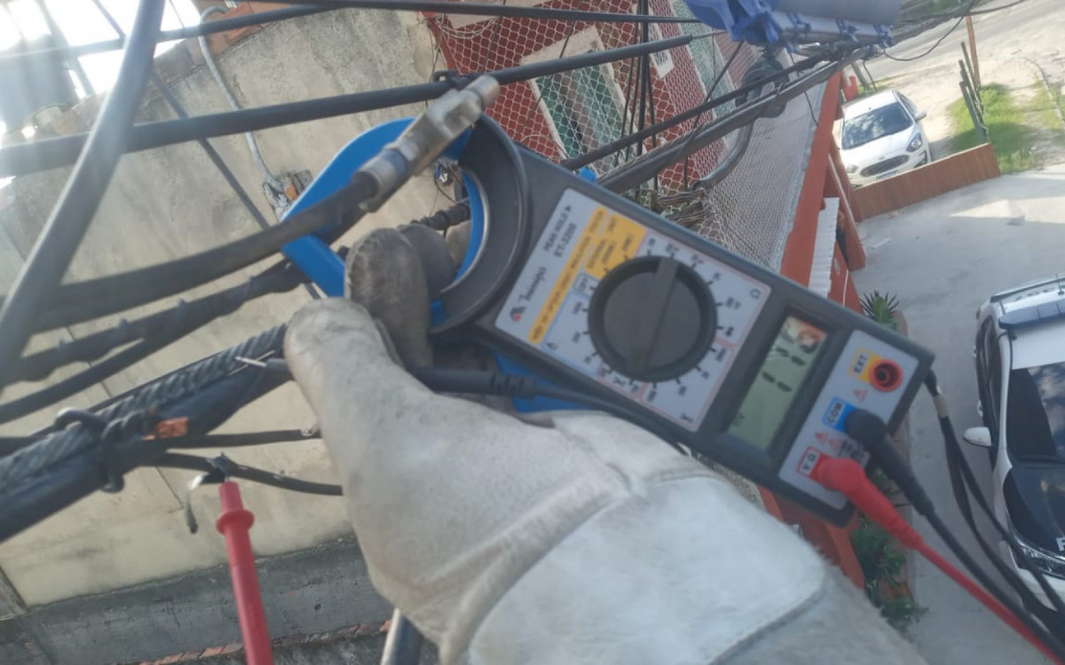 Opera&ccedil;&atilde;o contra furto de energia em Duque de Caxias - Divulga&ccedil;&atilde;o