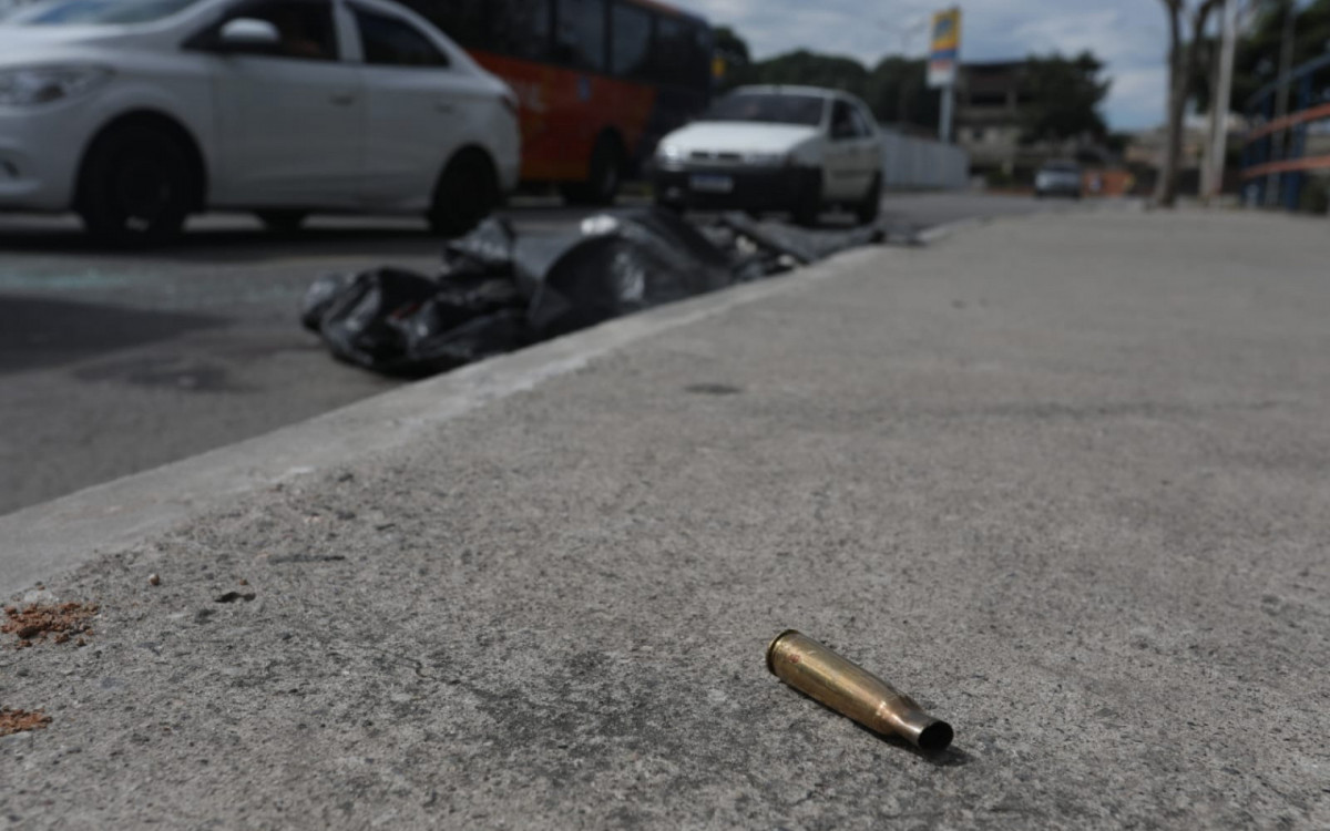 Ataque a tiros em Nova Iguaçu deixou três pessoas mortas