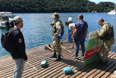 Inea embarga obras em área permanente à beira mar em Angra