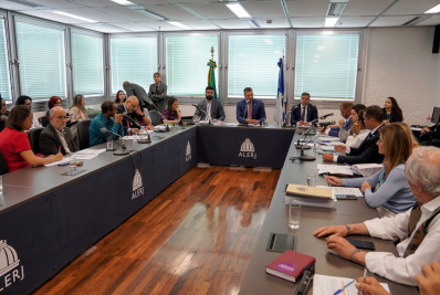 Alerj: CCJ discute regras para formação de frentes parlamentares