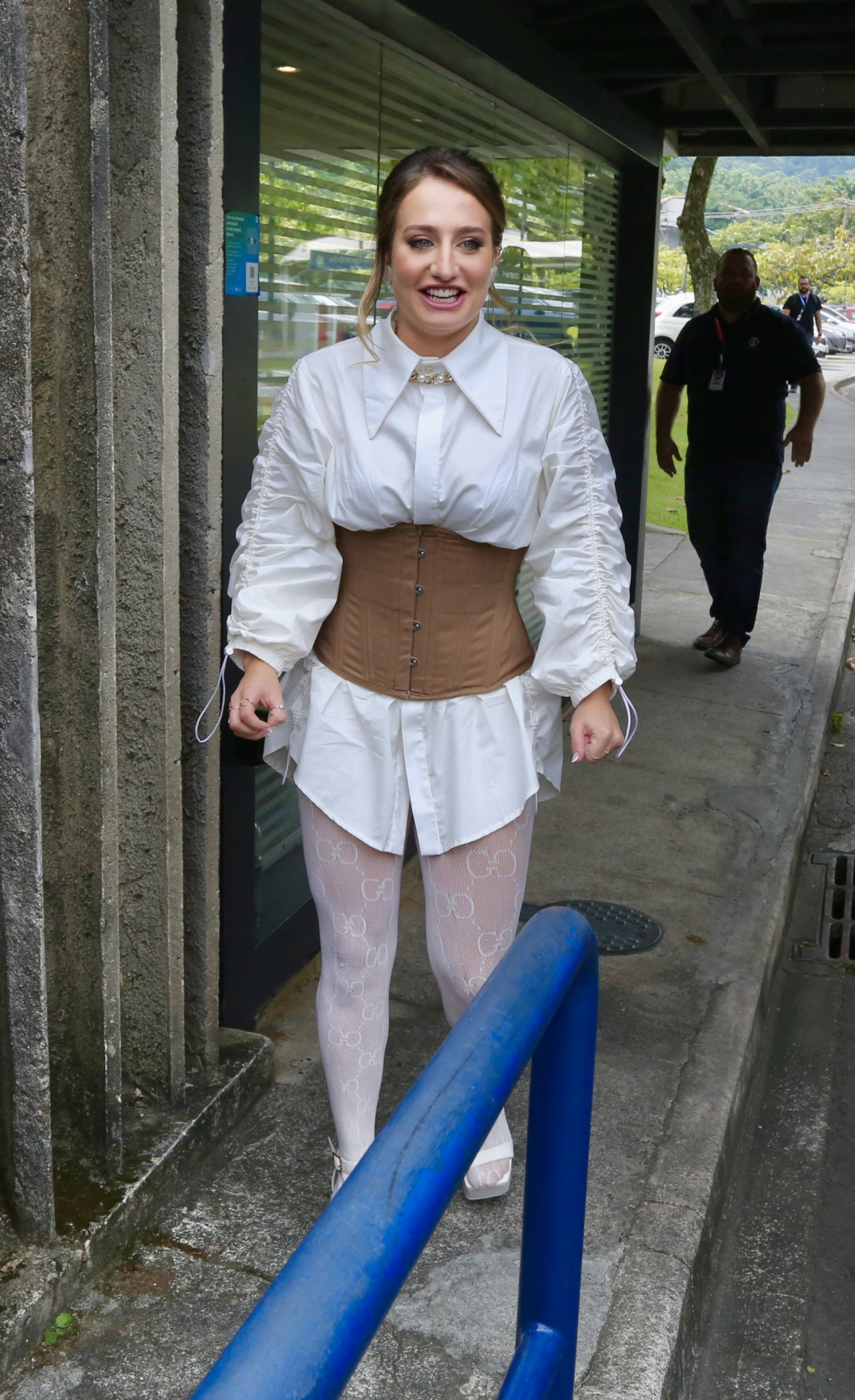 Bruna Griphao foi clicada nos Estúdios Globo - Fabrício Pioyani/ AgNews