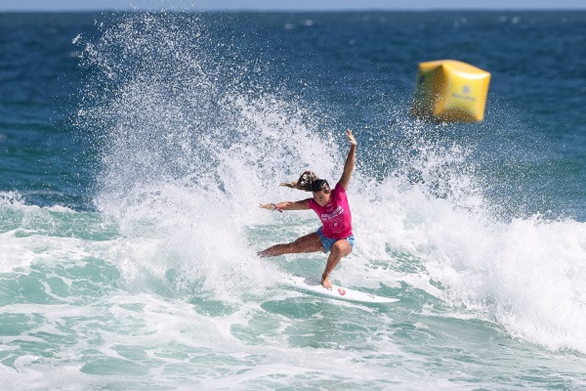 Catarinense Laura Raupp bate recorde hist&oacute;rico no Saquarema Surf Festival - Daniel Smorigo/213 Sports
