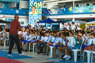 Educação de Nilópolis promoveu a III Ciranda Literária