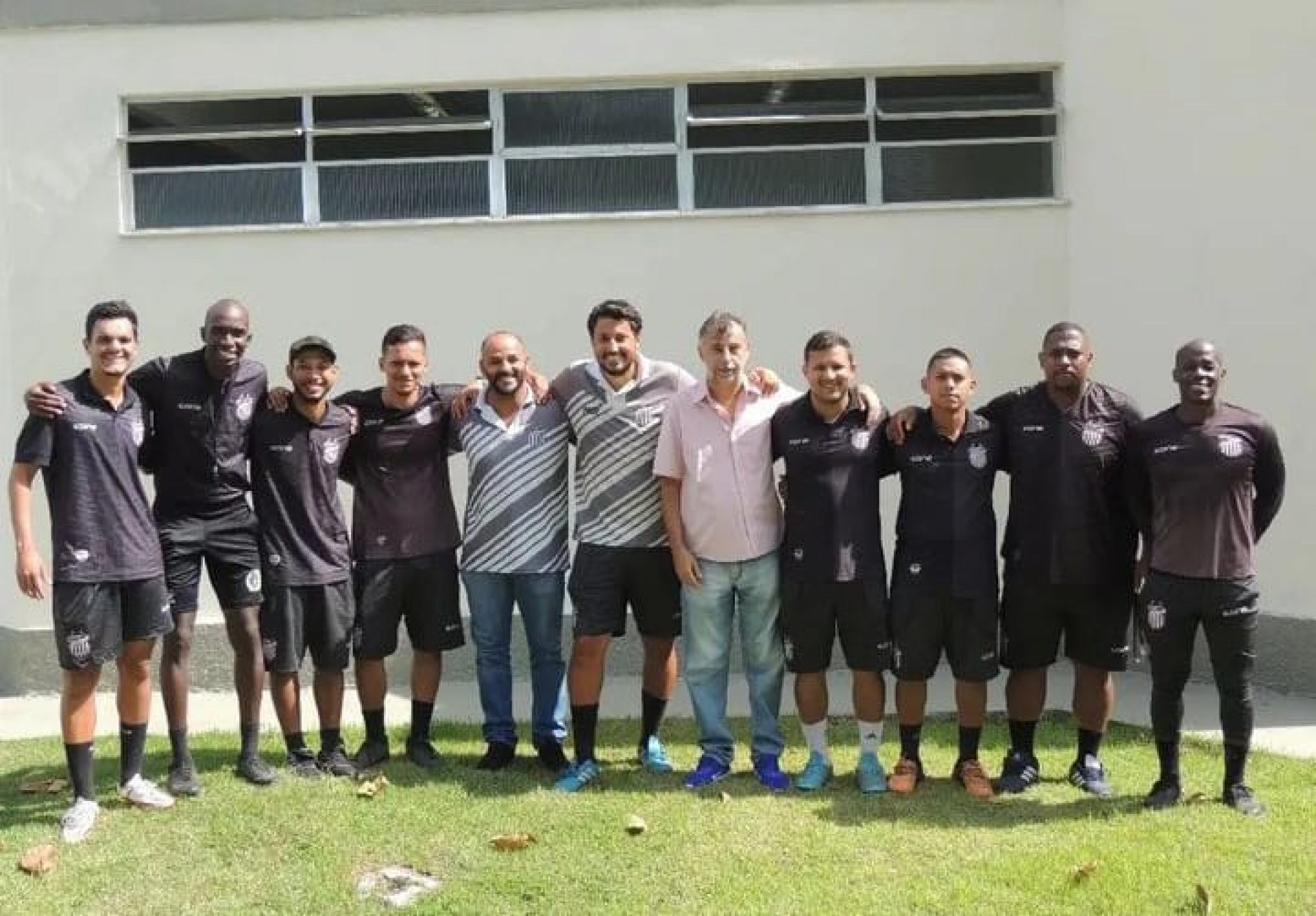 O t&eacute;cnico Diego Brand&atilde;o e a comiss&atilde;o t&eacute;cnica do S&atilde;o Crist&oacute;v&atilde;o - Divulga&ccedil;&atilde;o