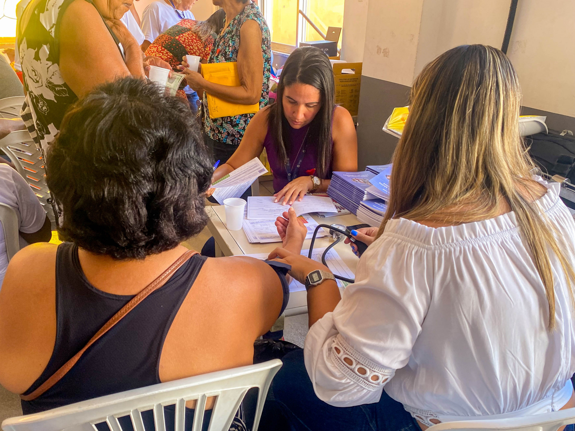 Combate &agrave; hipertens&atilde;o arterial &eacute; tema de a&ccedil;&atilde;o em Mesquita - FELIPPE LIMA