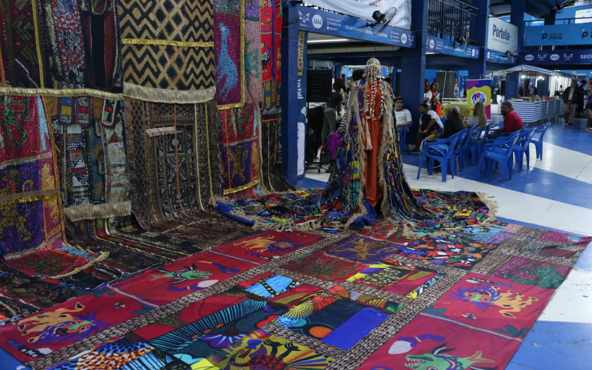 A quadra da Portela recebeu a 2ª edição da Festa Literária, que acontece até domingo