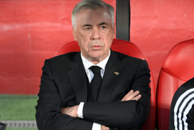 Ancelotti volta a frisar compromisso com Real: 'Meu futuro está escrito até 2024'