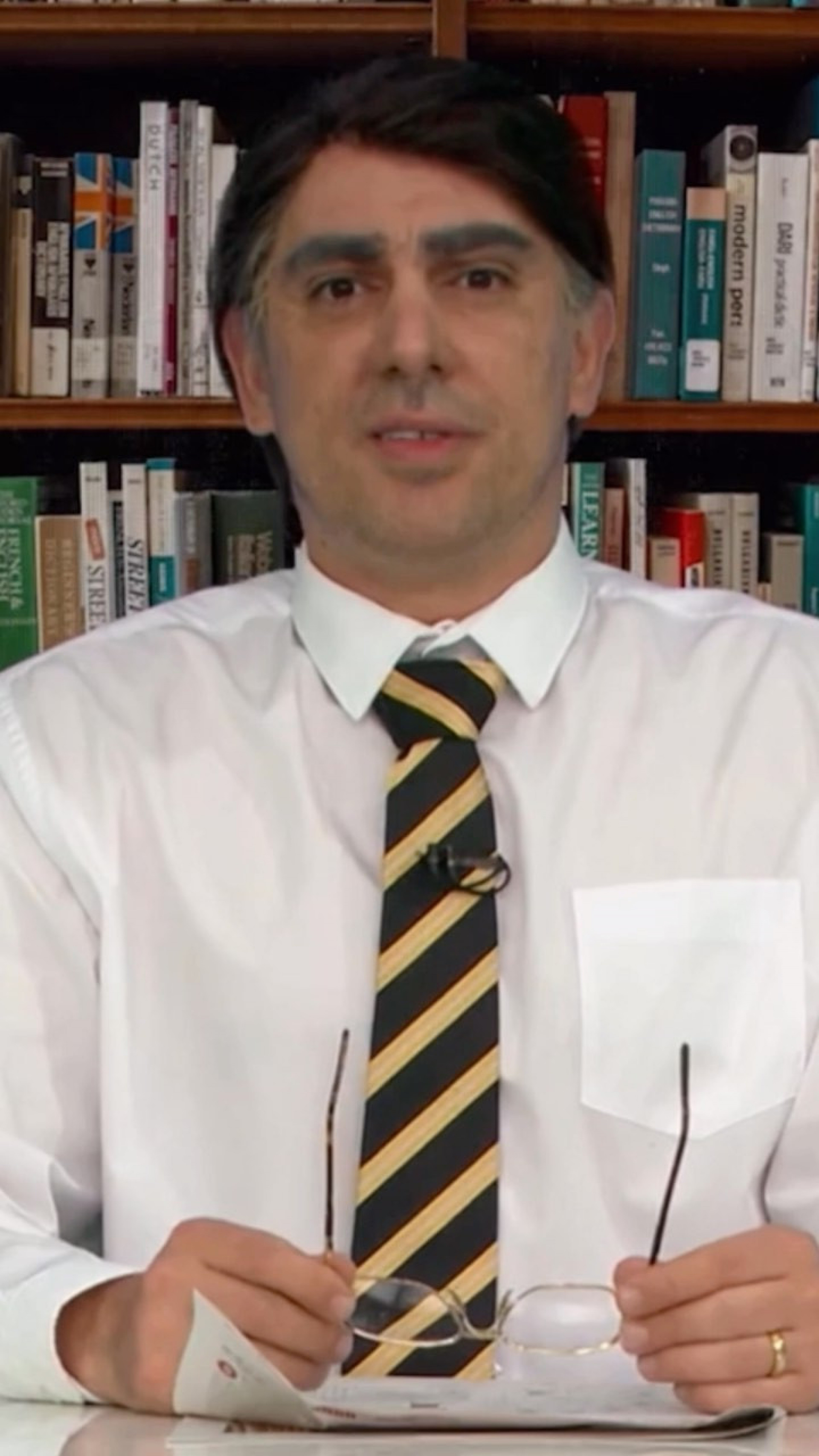 Marcelo Adnet parodiando o ex-presidente Jair Bolsonaro - Reprodução/Instagram