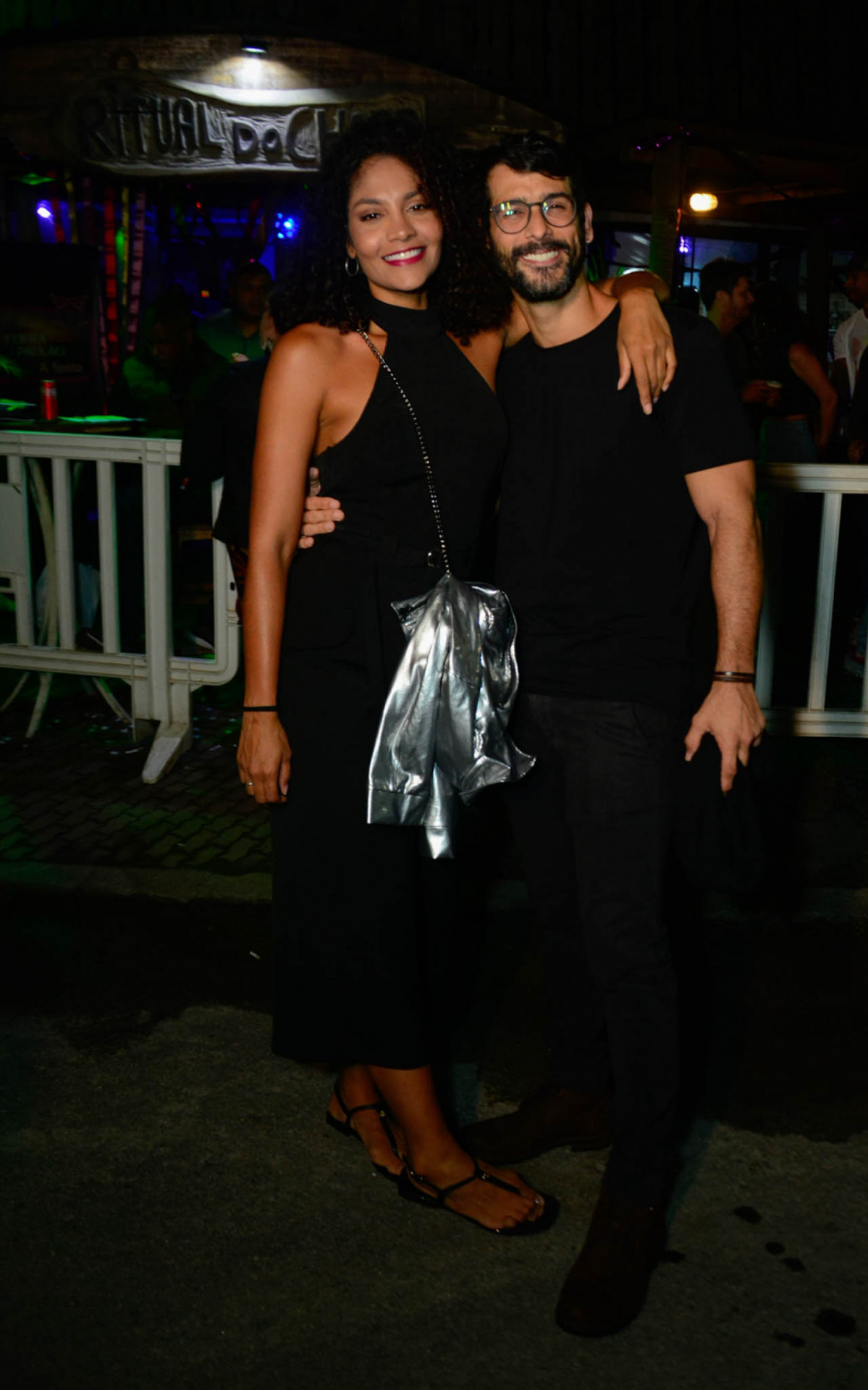 Barbara Reis e o noivo Raphael Najan 