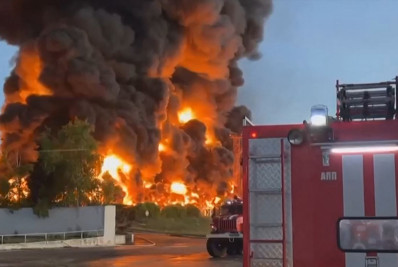 Ataque com drones causa grande incêndio em reservatório de petróleo da Crimeia
