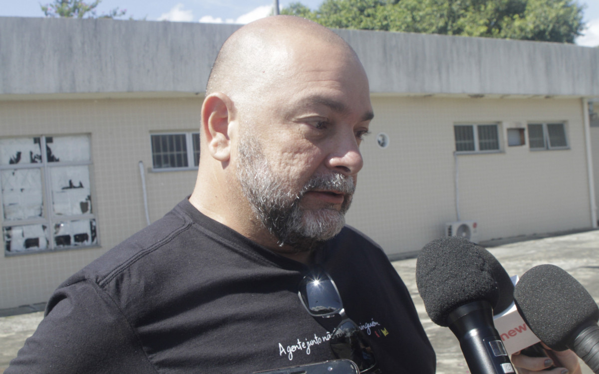 Bruno Perrone afirmou que policiais ultrapassaram disparando na Avenida Brasil