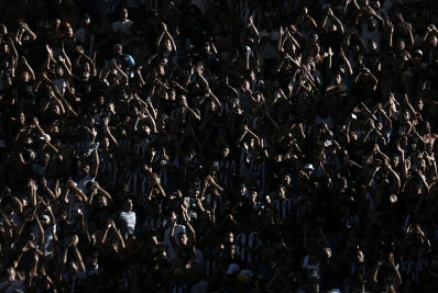 Próximo do Dia das Mães, Botafogo dará três mil ingressos grátis para duelo com o Corinthians