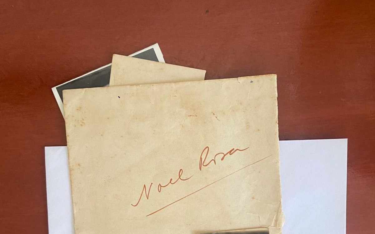 Retrato 3x4 do compositor Noel Rosa, tirada em 1935 no estúdio Foto Câmera para a sua carteira de trabalho - Acervo Rafael Cosme