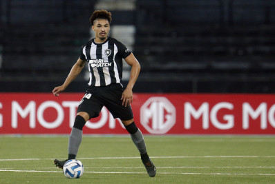 Adryelson fala em briga por título, e Castro minimiza liderança do Botafogo