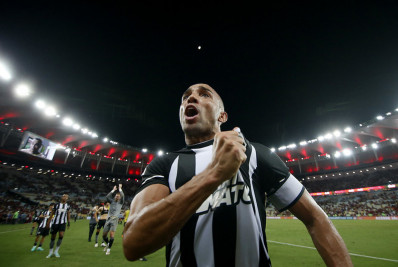 Marçal revela provocação de Gabigol na vitória do Botafogo sobre o Flamengo: 'Ganharam Copa do Mundo?'