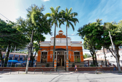 Rio vacina nesta sexta crianças de 10 anos contra a dengue