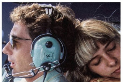 Adriane Galisteu publica homenagem para Ayrton Senna