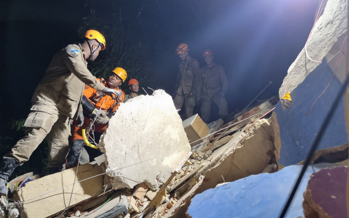 Operação contou com a atuação de especialistas do Grupamento de Busca e Salvamento (GBS),