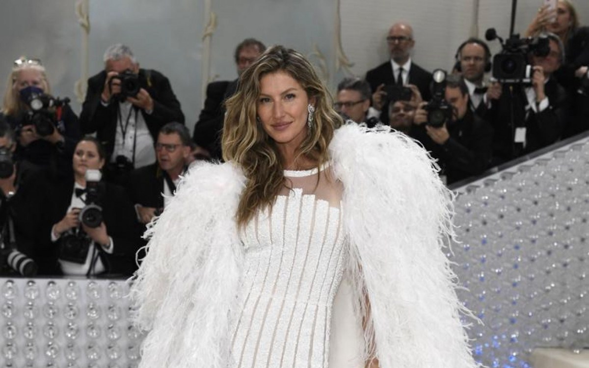 Rumores de que a &uuml;bermodel participar&aacute; do show, que ser&aacute; exibido no Prime Video, apenas aumentar&atilde;o ap&oacute;s o anuncio da campanha 'The Icon'
