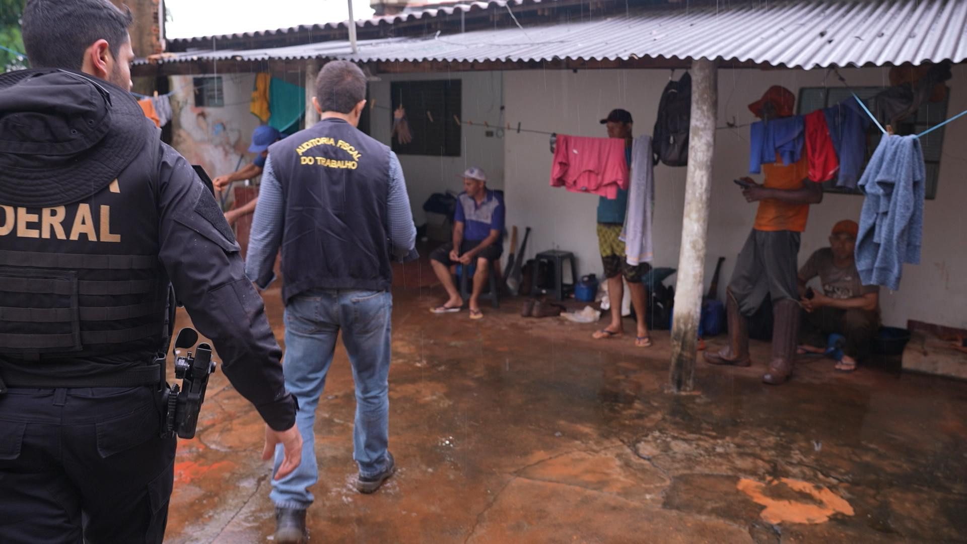 Profissão Repórter flagra ações de combate ao trabalho análogo à escravidão - Reprodução/Globo