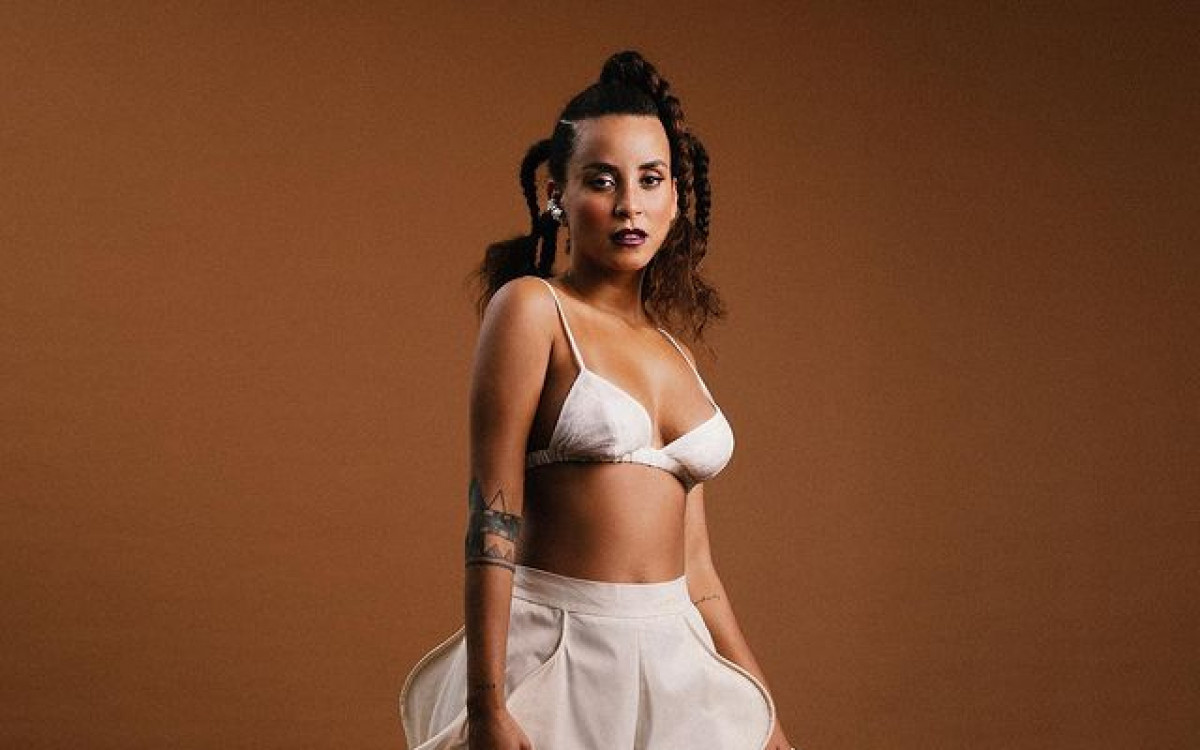 Domitila Barros em ensaio de fotos