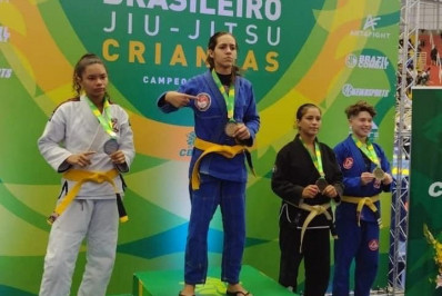 Atleta vale-riopretana é campeã brasileira de jiu-jitsu 2023
