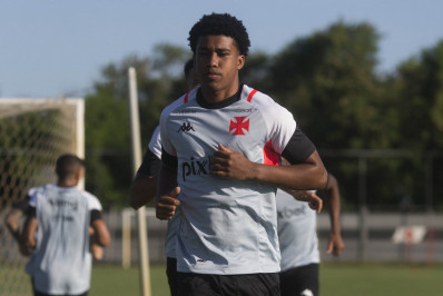 CBF endurece e data de apresentação de Andrey Santos e Marlon Gomes vira impasse no Vasco