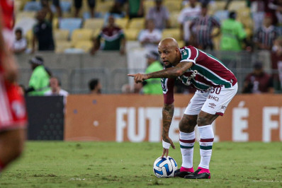 Felipe Melo evolui na zaga e se firma no Fluminense: 'Cada dia aprendo mais'