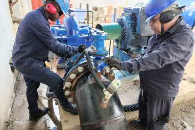 Moradores de Caxias celebram chegada do abastecimento de água