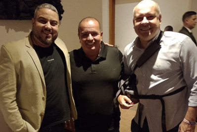 Inocentes de Belford Roxo desfilará em horário nobre no primeiro dia do Carnaval em 2024