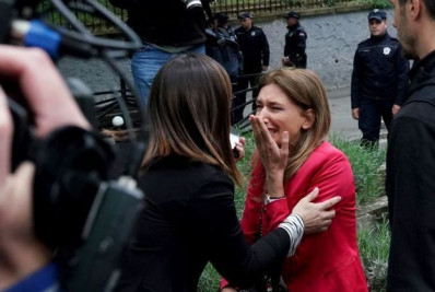 Estudante abre fogo e mata nove pessoas em escola na Sérvia