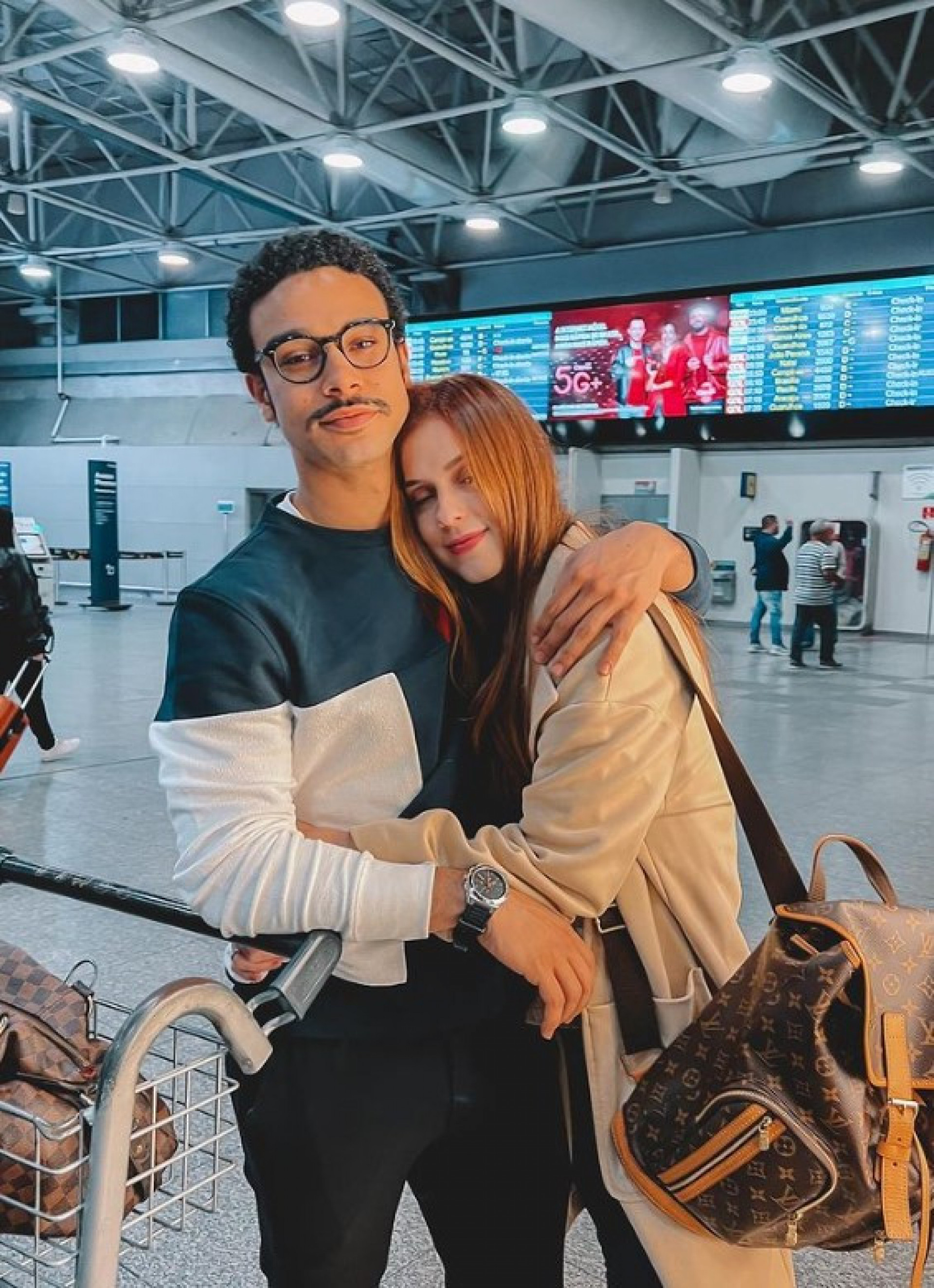 Sophia Abrahão com o noivo, Sérgio Malheiros  - Reprodução/Instagram