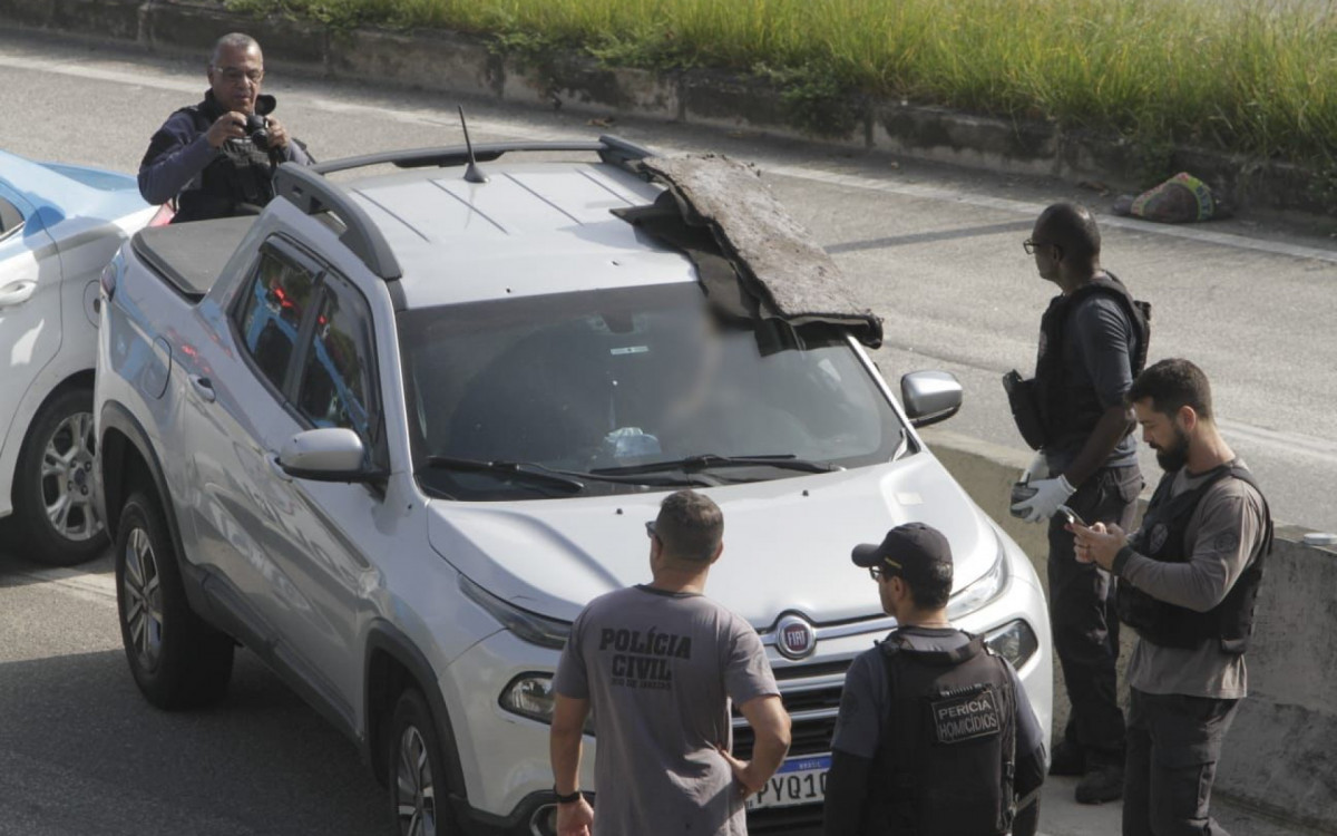 Cláudia Maria da Costa foi baleada dentro do carro, em Pilares
