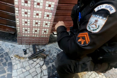 Três criminosos ficaram feridos após reagirem a abordagem da PM em Meriti