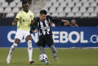 Em jogo morno, Botafogo não fura defesa da LDU e empata sem gols no Nilton Santos