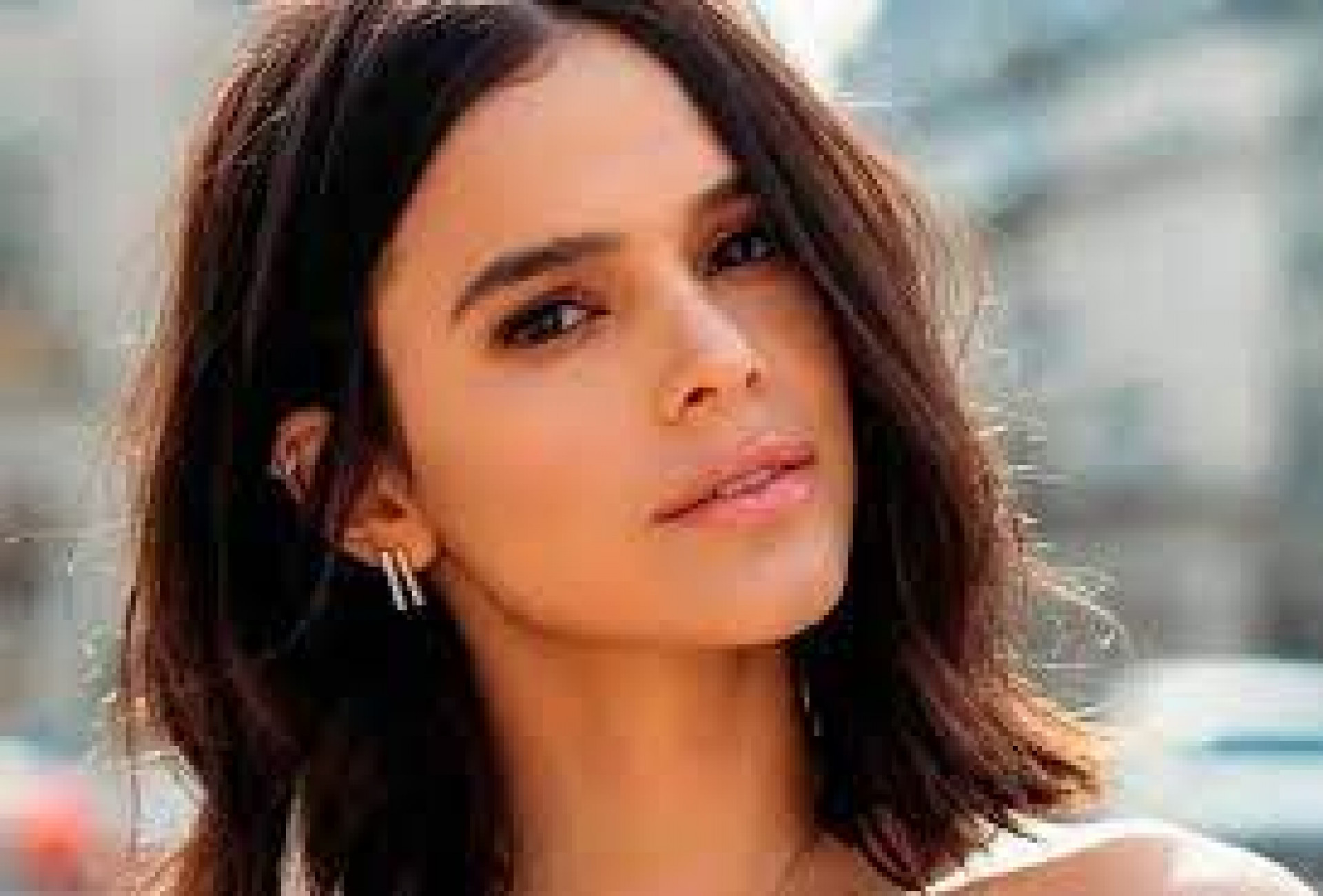 Bruna Marquezine compra cobertura avaliada em 12 milhões de reais - Foto reprodução Internet