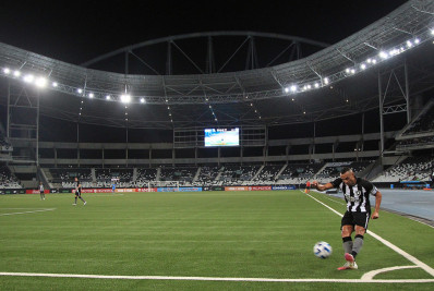 Botafogo precisa superar desfalques contra o Atlético-MG para seguir na liderança do Brasileirão