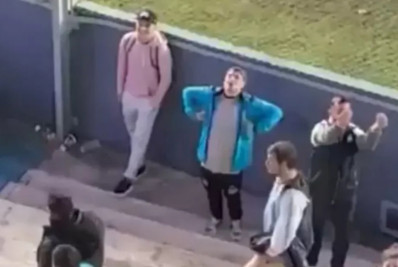 Vídeo mostra torcedor do Racing imitando macaco para a torcida do Flamengo; assista