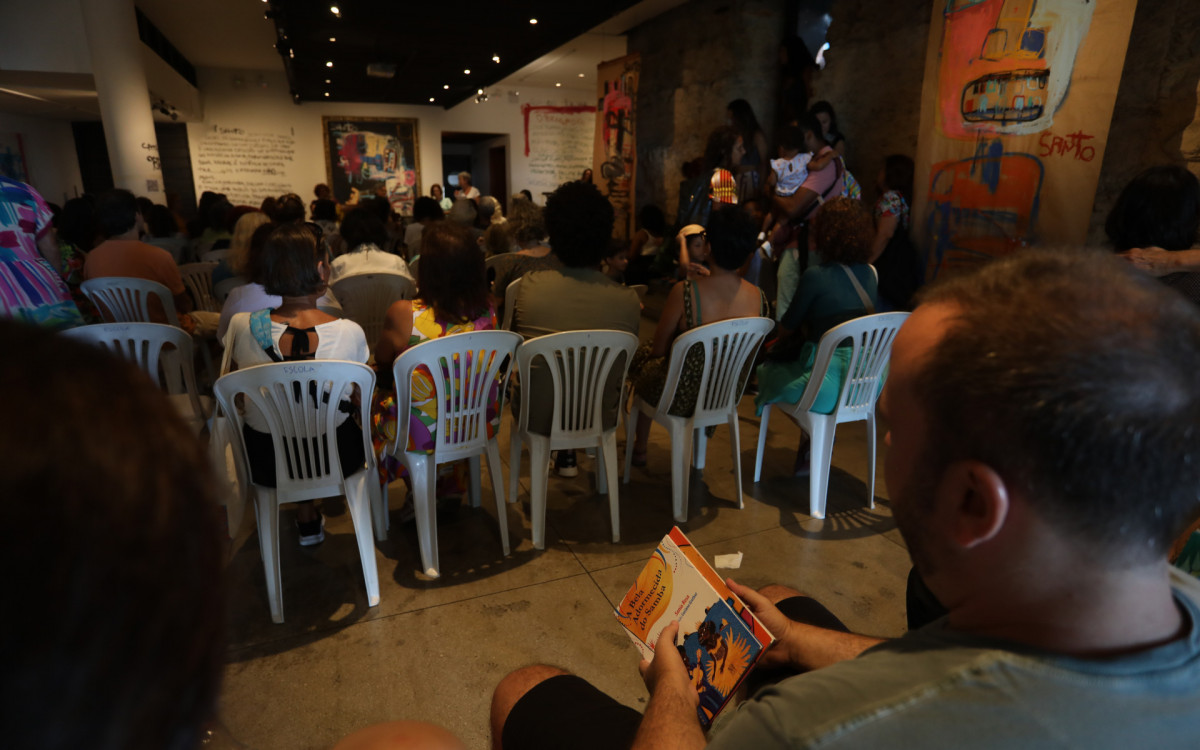 Feira Literária no Parque das Ruínas, em Santa Teresa, neste sábado(06).. Foto: Pedro Ivo/ Agência O Dia